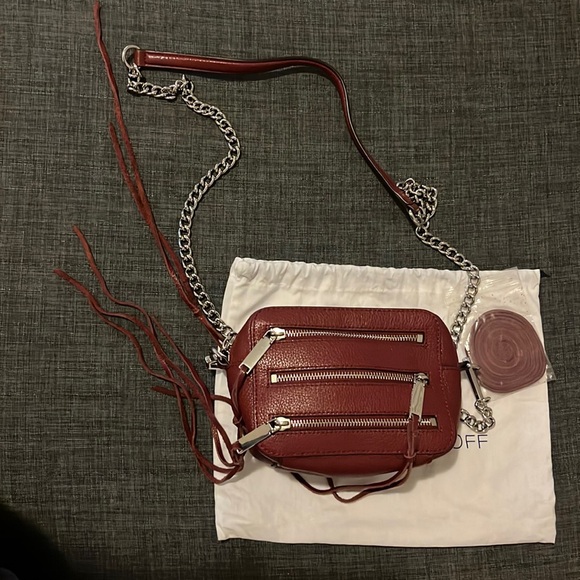 Rebecca Minkoff 4 zip camera bag - Picture 1 of 2